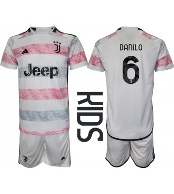Lacne Dětský Futbalové dres Juventus Danilo Luiz #6 2023-24 Krátky Rukáv - Preč (+ trenírky)